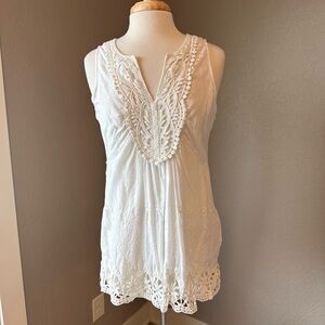 Boston Proper Off White Embroidered Sleeveless Tank Top Large